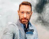 Chris Hartley headshot