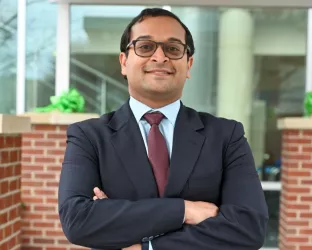 Headshot Avirup Guha