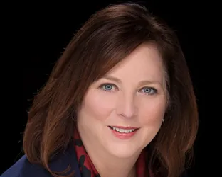 Ann Lundy Headshot