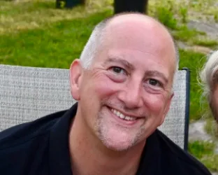 Rich Maiore Headshot Photo