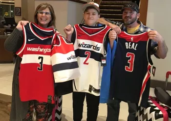 Trevor Stories, a prostate cancer champion at the Washington Wizards game