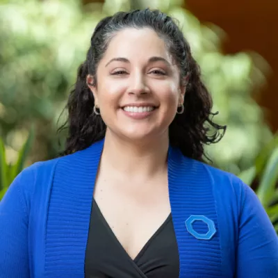 Headshot of Victoria Vighetto