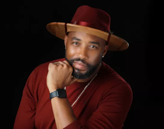 Headshot of Montell Jordan