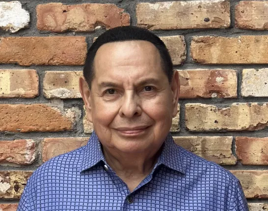 Arnoldo Rodriguez Headshot