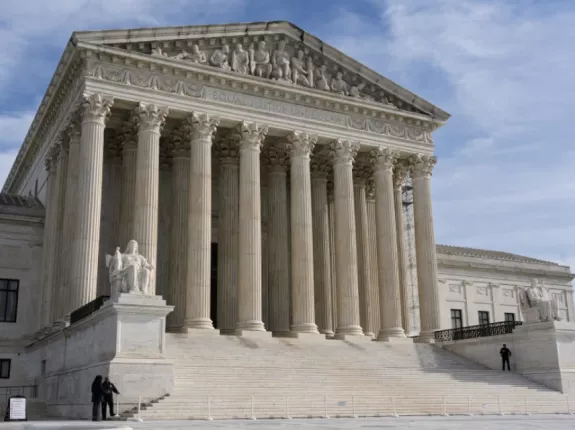 Picture of capital building in Washington D.C.