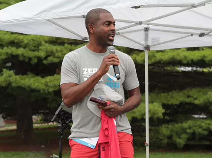 LA Shawn Ford on stage at a Run Walk event
