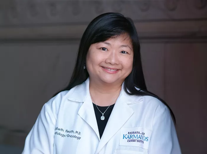 Elizabeth Heath Headshot