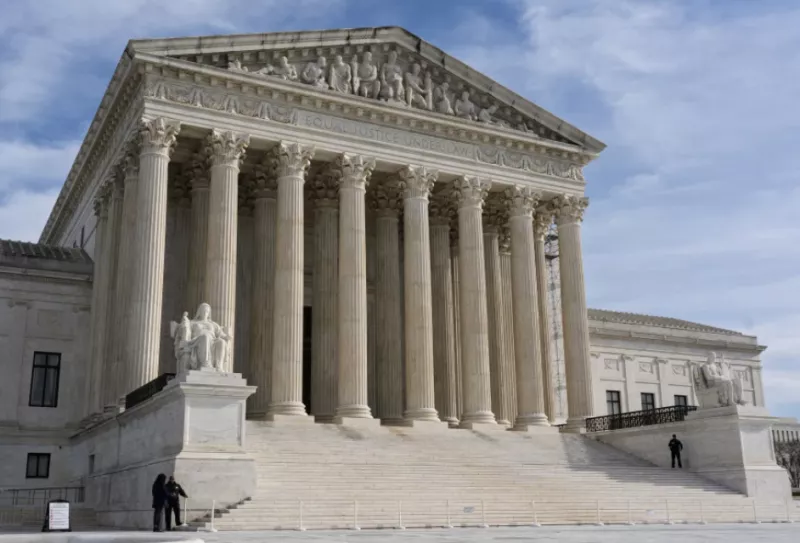 Picture of capital building in Washington D.C.
